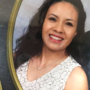 Meet your Posher, Adriana